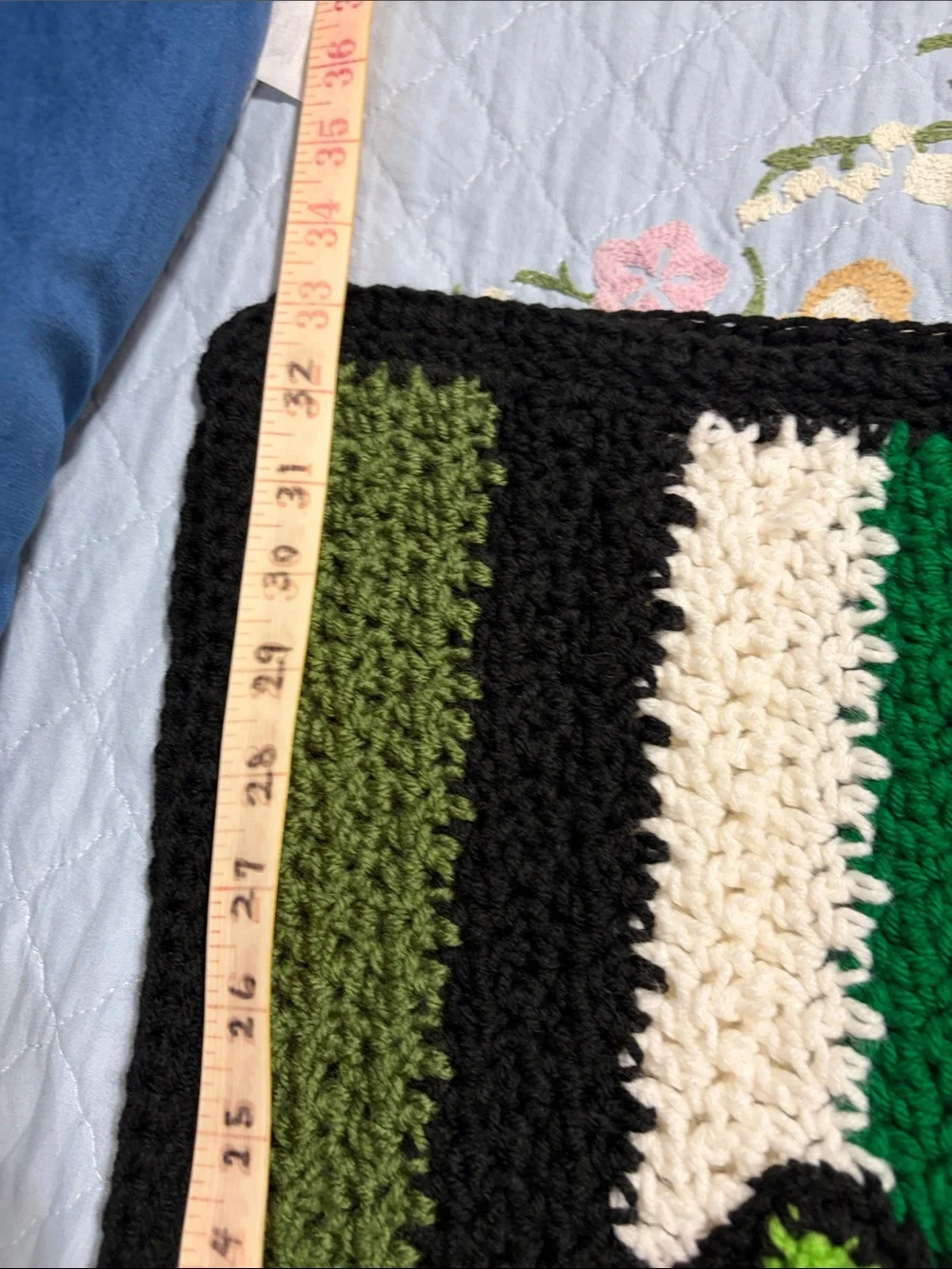 Harry Potter Slytherin TriColor Green white Black Knitted Crotchet PreOwned
